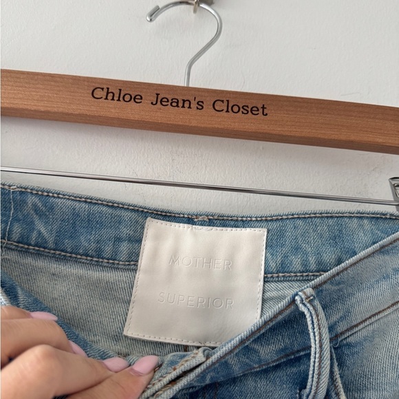 MOTHER Insider Crop Step Fray Jeans in I Confess 29 - Picture 7 of 9